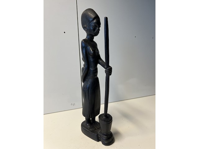 Zwart beeldje met kind - afbeelding 3 van  3