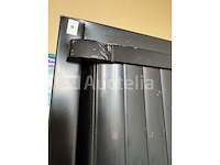 Zwarte kast met 2 gordijndeuren - afbeelding 3 van  8