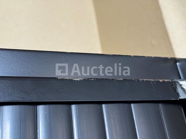 Zwarte kast met 2 gordijndeuren - afbeelding 8 van  8