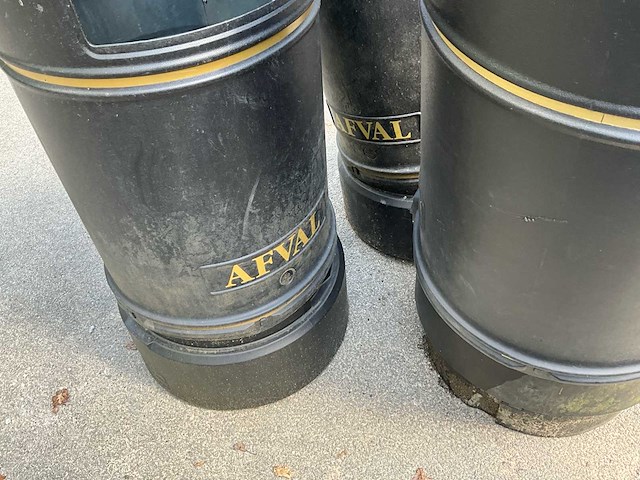 Zwarte plastic vuilbakken met metalen binnenbak (3x) - afbeelding 7 van  9