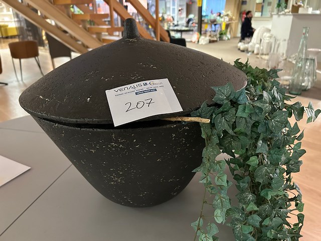 Zwarte pot - afbeelding 1 van  1