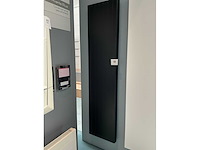 Zwarte radiator - afbeelding 2 van  3