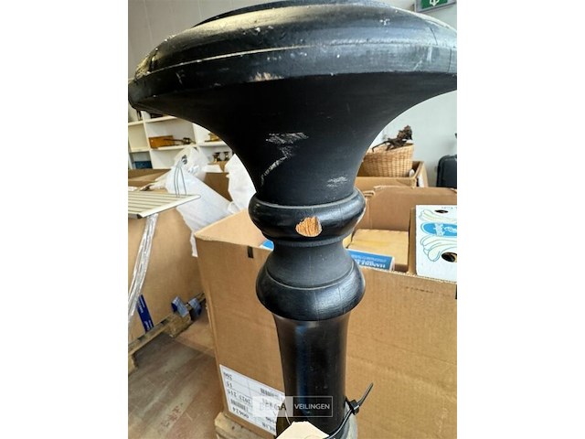 Zwarte zuil - afbeelding 4 van  5