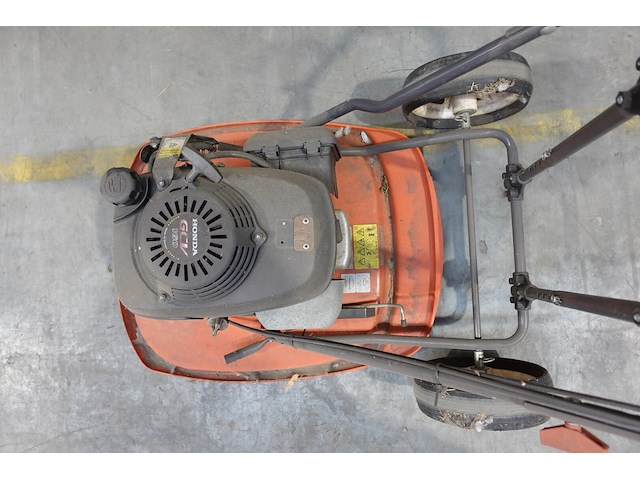 Zweefmaaier flymo - afbeelding 5 van  7