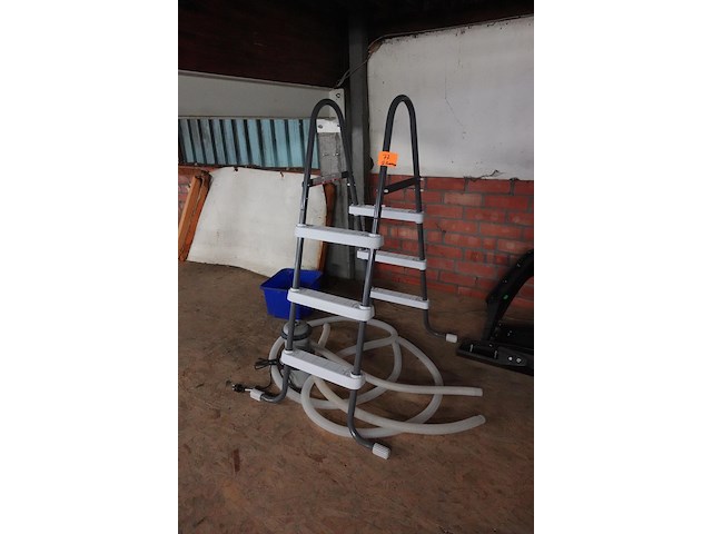 Zwembad toebehoren - afbeelding 1 van  2