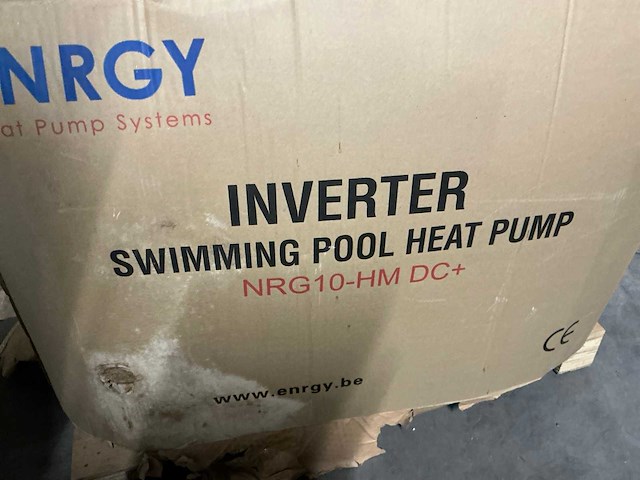 Zwembad warmtepomp - afbeelding 1 van  4