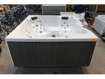 Zwembadbouwer, wellness & toebehoren