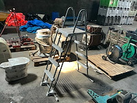 Zwembadladder - afbeelding 1 van  3
