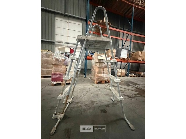 Zwembadladder - afbeelding 1 van  1