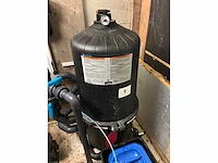 Zwembadpomp/filter installatie - afbeelding 12 van  14