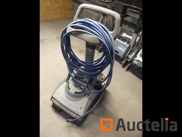 Zwembadreinigingsrobot pool valet senior - afbeelding 2 van  9