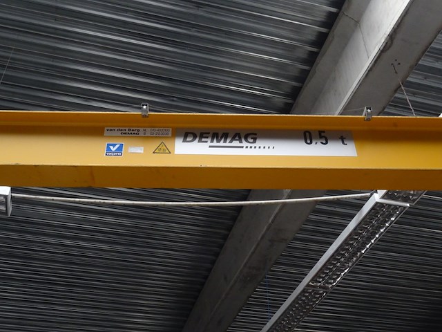 Zwenkarm demag - afbeelding 4 van  8