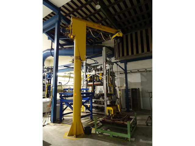 Zwenkarm gorbel - afbeelding 1 van  8