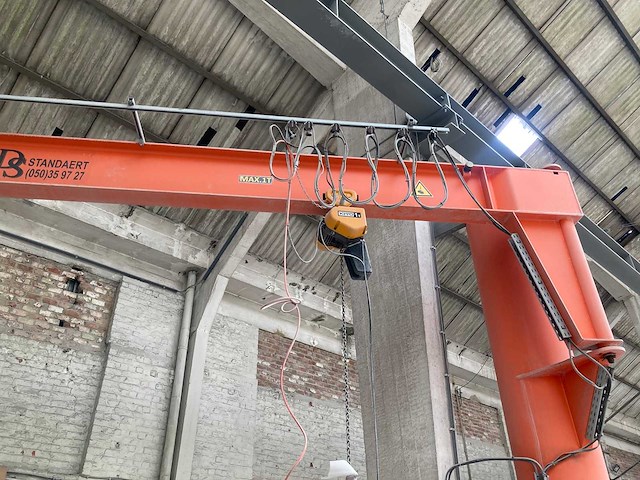 Zwenkarm standaert 7,6m 1000kg - afbeelding 3 van  10