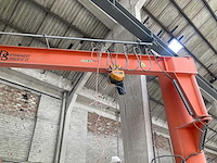 Zwenkarm standaert 7,6m 1000kg - afbeelding 3 van  10