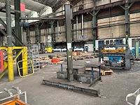 Zwenkarmkraan - afbeelding 1 van  14