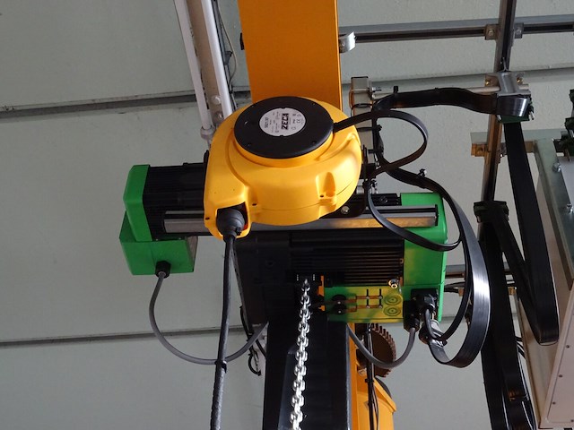 Zwenkkraan cluma - afbeelding 8 van  12