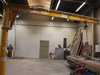 Zwenkkraan konecranes, ms 6.0, 320 kg capaciteit, 8000 mm uitlading, bouwjaar 2019, met vacuümheffer righetti, p3a330k-3000, 330 kg hefcapaciteit, bouwjaar 2019, werking niet gekend - afbeelding 1 van  7