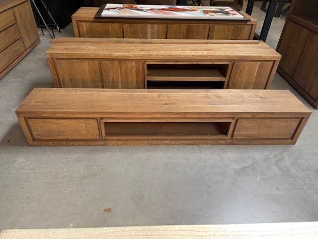 Zwevend tv meubel massief eik - afbeelding 1 van  2
