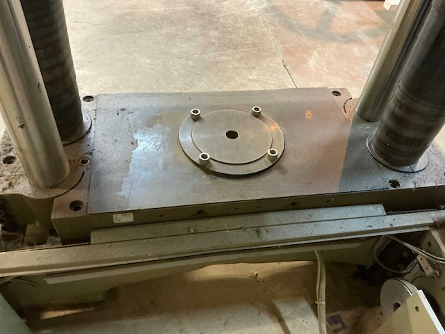 Zwick 1484 hydraulische pers - afbeelding 19 van  20